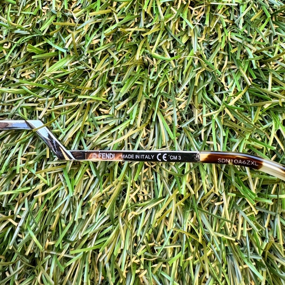 FENDI IRIDIA 52MM FF0060/S MIRRORED CAT EYE BLUE YELLOW METALLIC SUNGLASSES - Picture 8 of 13